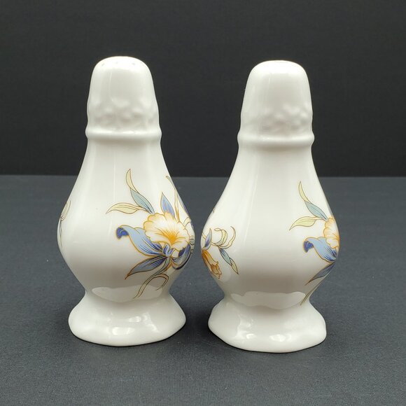Aynsley Just Orchids Salt & Pepper Shakers English Bone China Floral Shakers - Picture 8 of 9